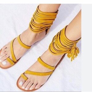 Jeffrey Campbell Glady Sandal SIZE 7